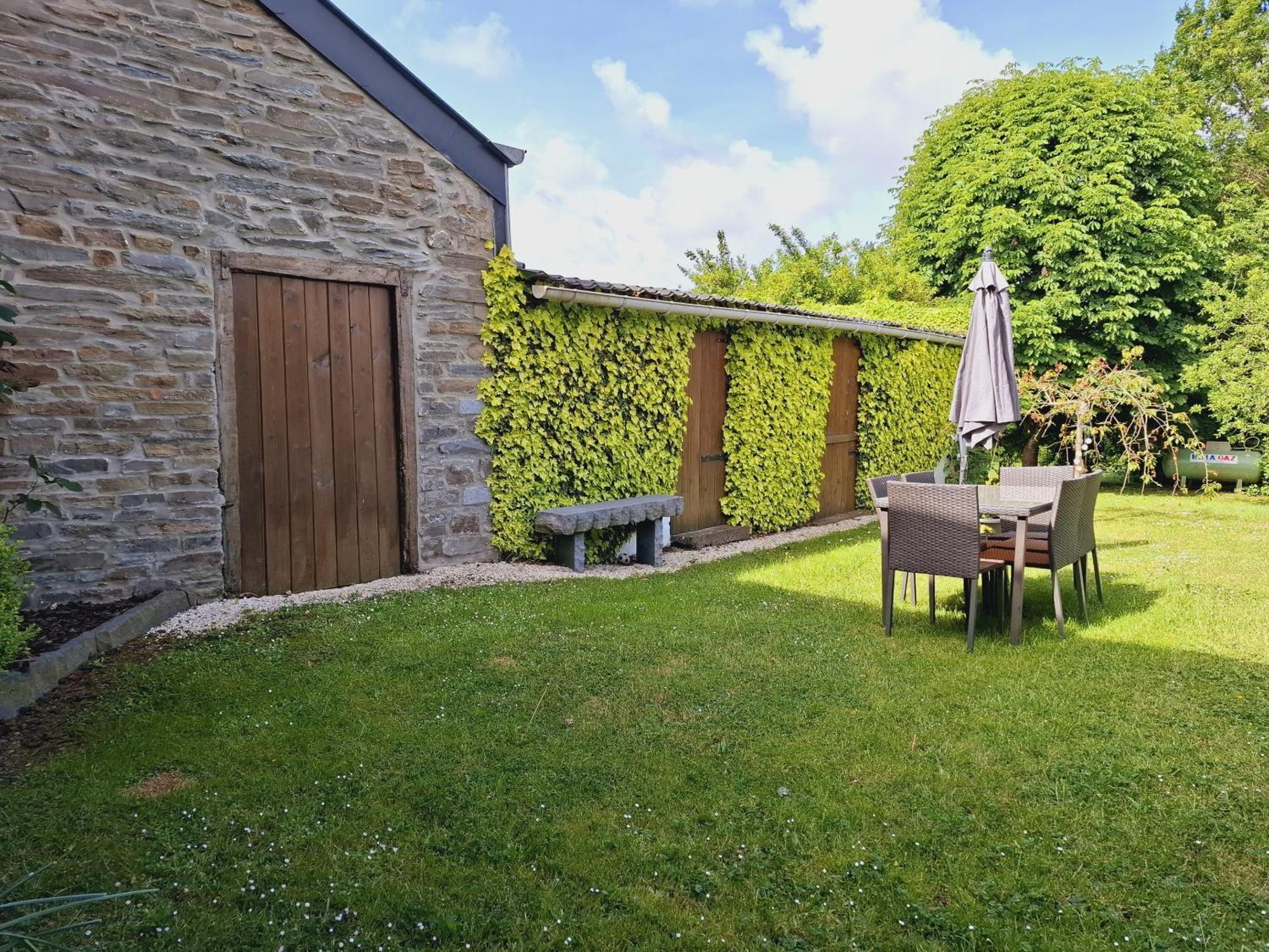 Villa Le Gai Pinson Beausaint Exterior foto